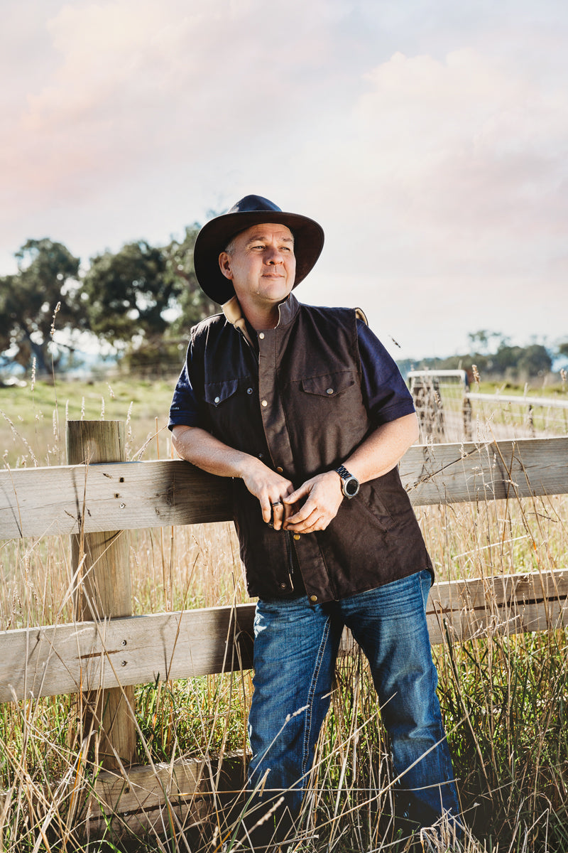 Nullarbor Oilskin Vest Adults - Fleece lined